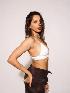 Shanaya Makani Biography