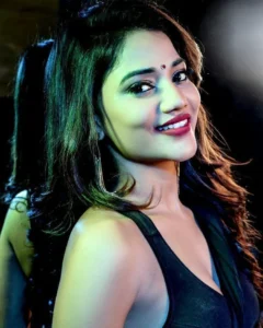 Ruks Khandagale Net Worth